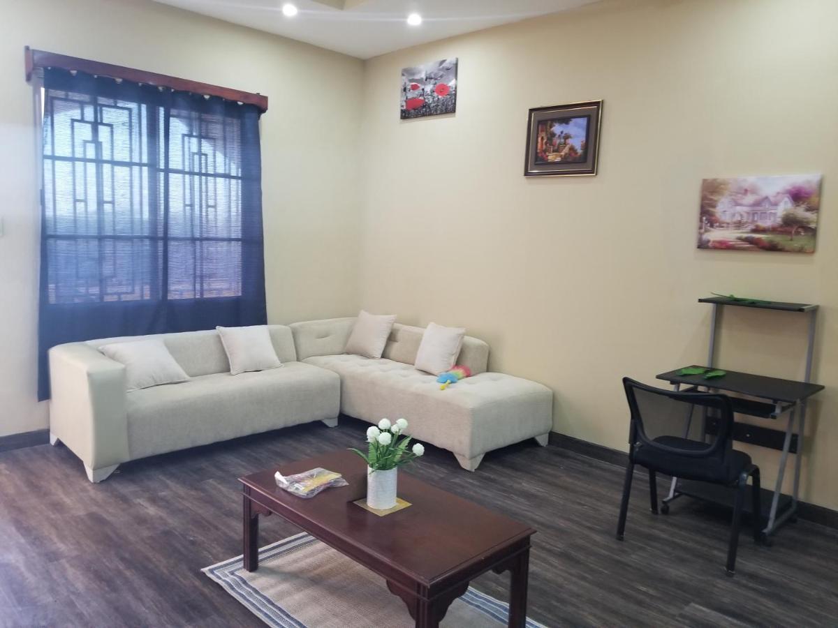 Royal View Apartment Plus Ciudad de Belice Exterior foto