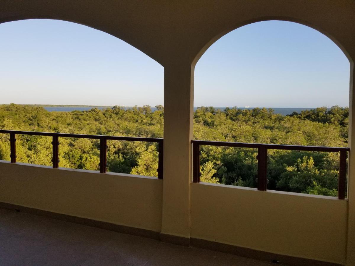 Royal View Apartment Plus Ciudad de Belice Exterior foto